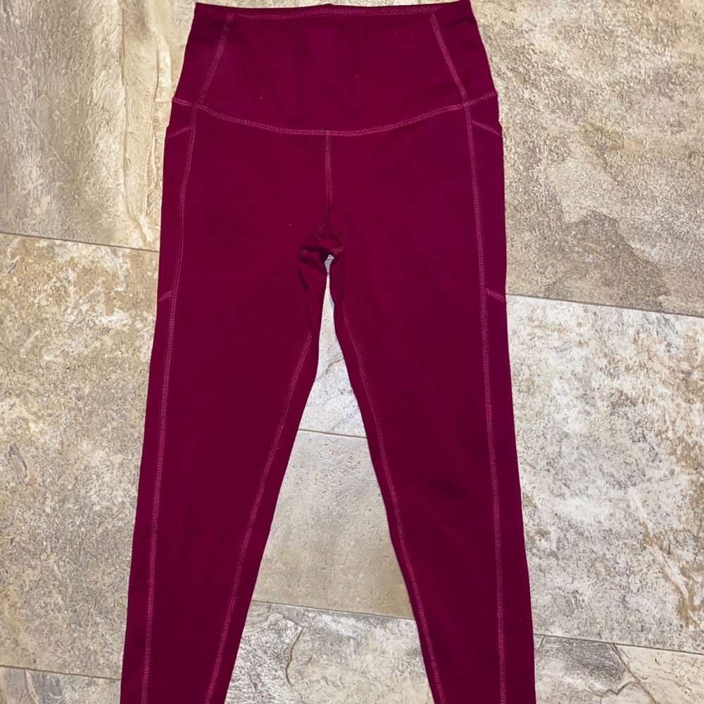 Maroon full-length leggings